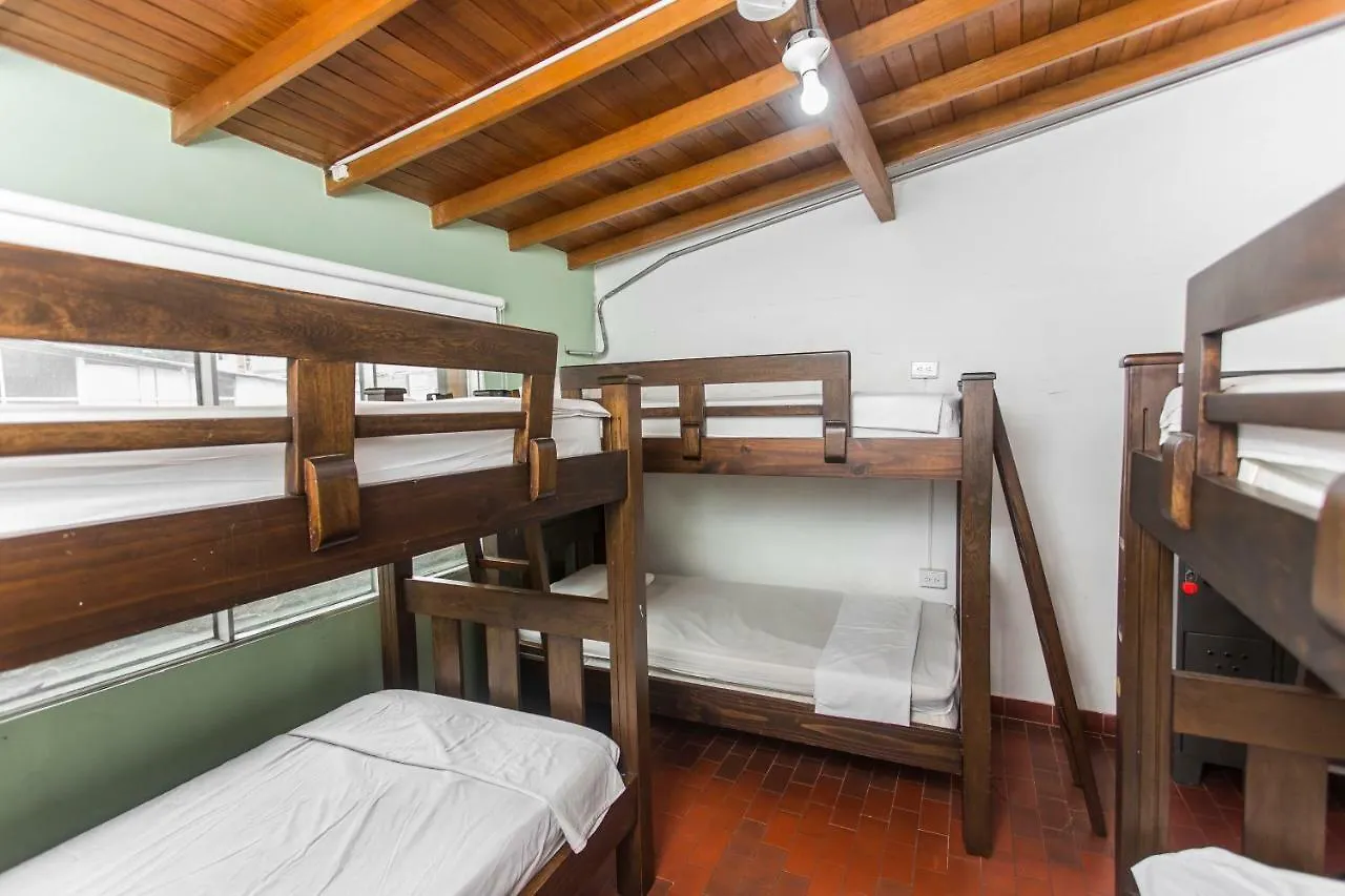 Montanita Hostel 메딜린
