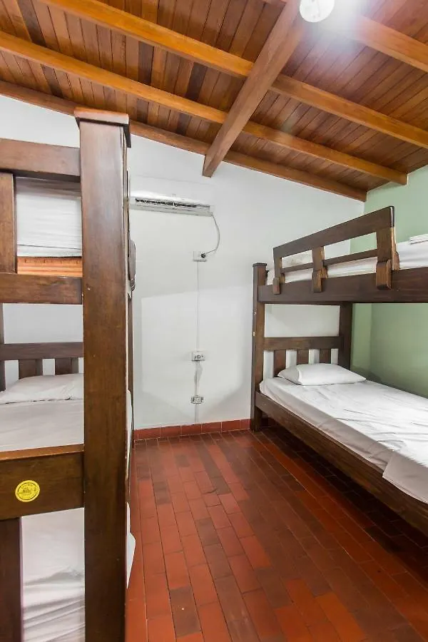 Montanita Hostel Medellin 0*,